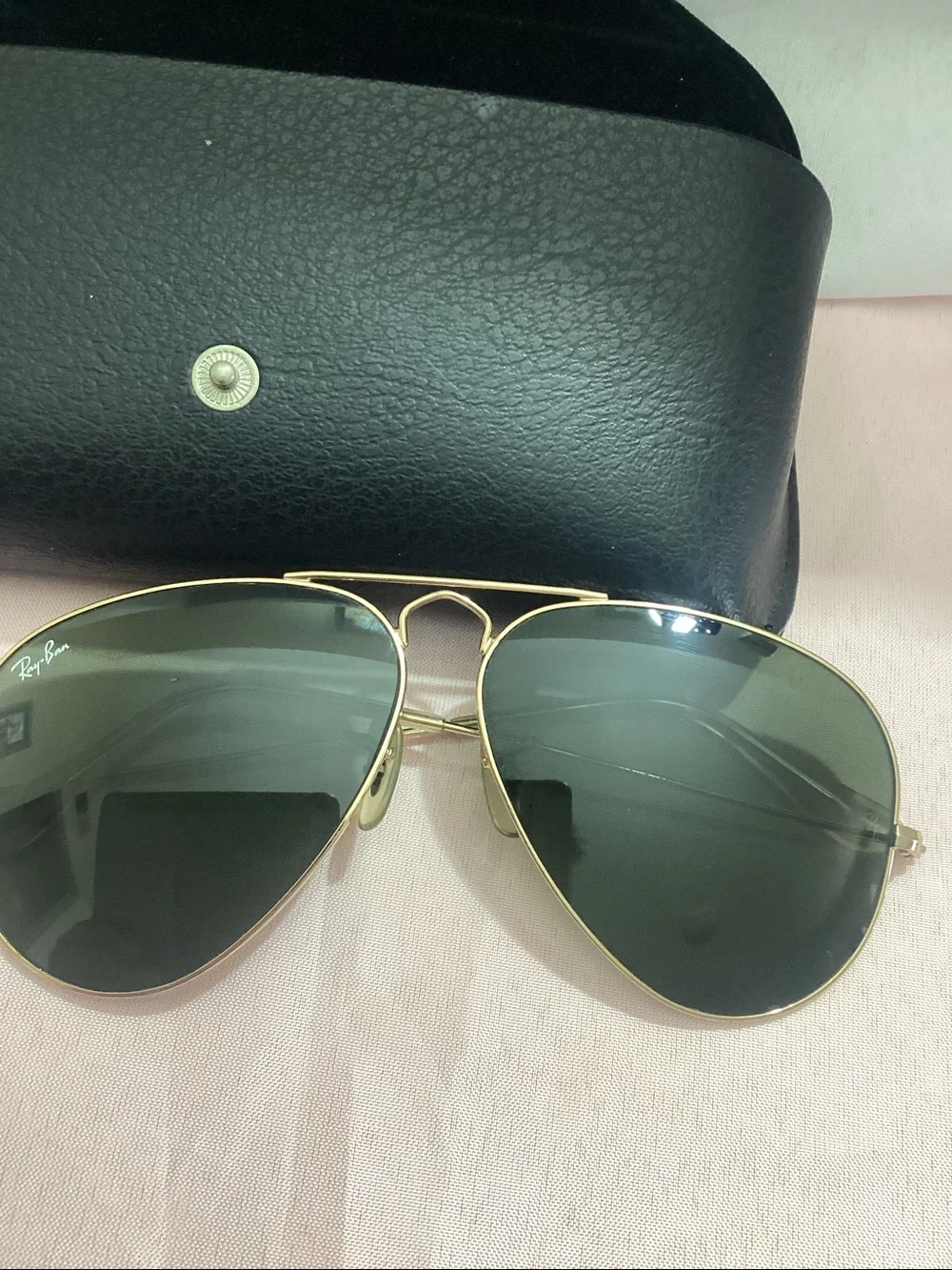 Ray-Ban Gold Frame Aviator Sunglasses with Green Lenses